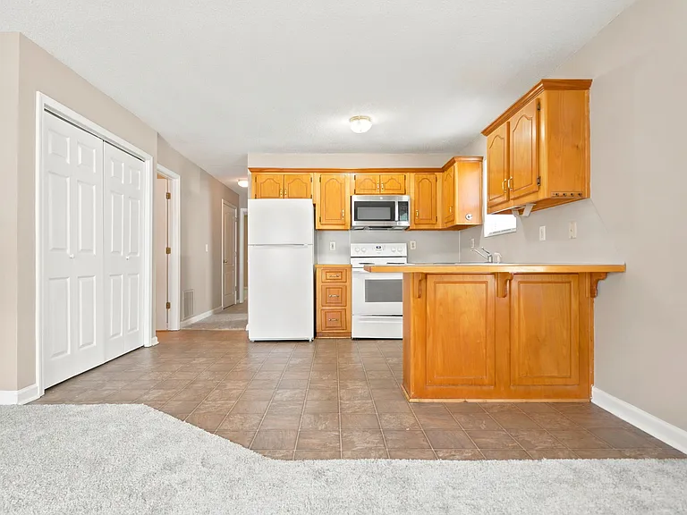 86 Hanna Dr — Photo 23