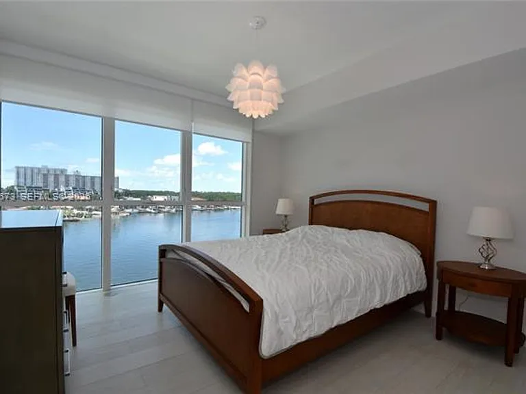 400 Sunny Isles Blvd #CU-521 — Photo 10
