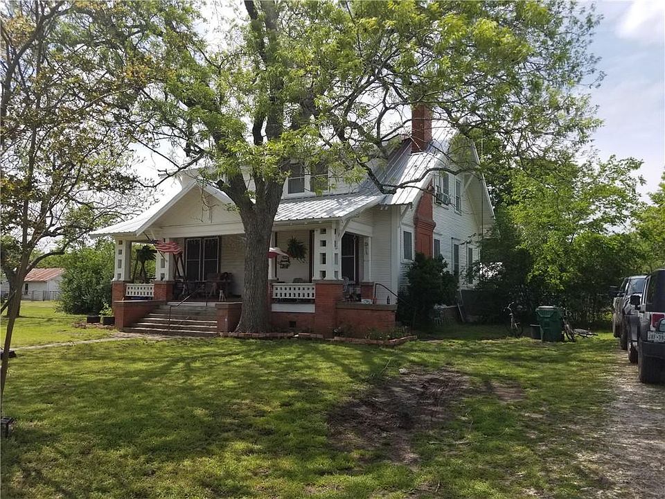 1st image of 501 N Narcissus St