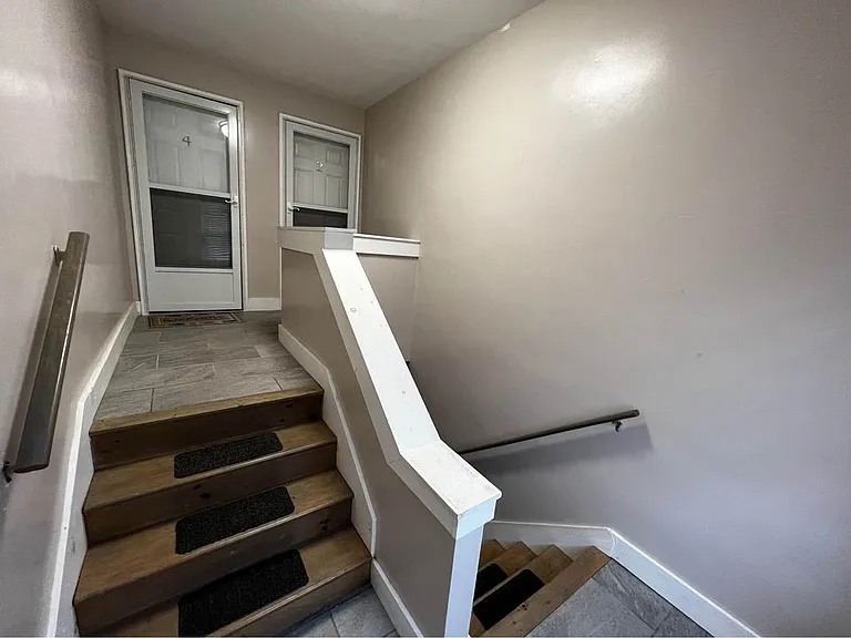 65 N Brinker Ave — Photo 15
