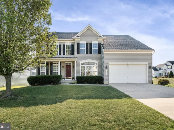 9208 Harvest Oak Dr, Fredericksburg, VA 22407
