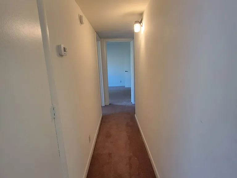 300 Jefferson St — Photo 27