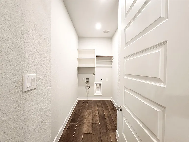 18935 Rosewood Terrace Dr — Photo 15