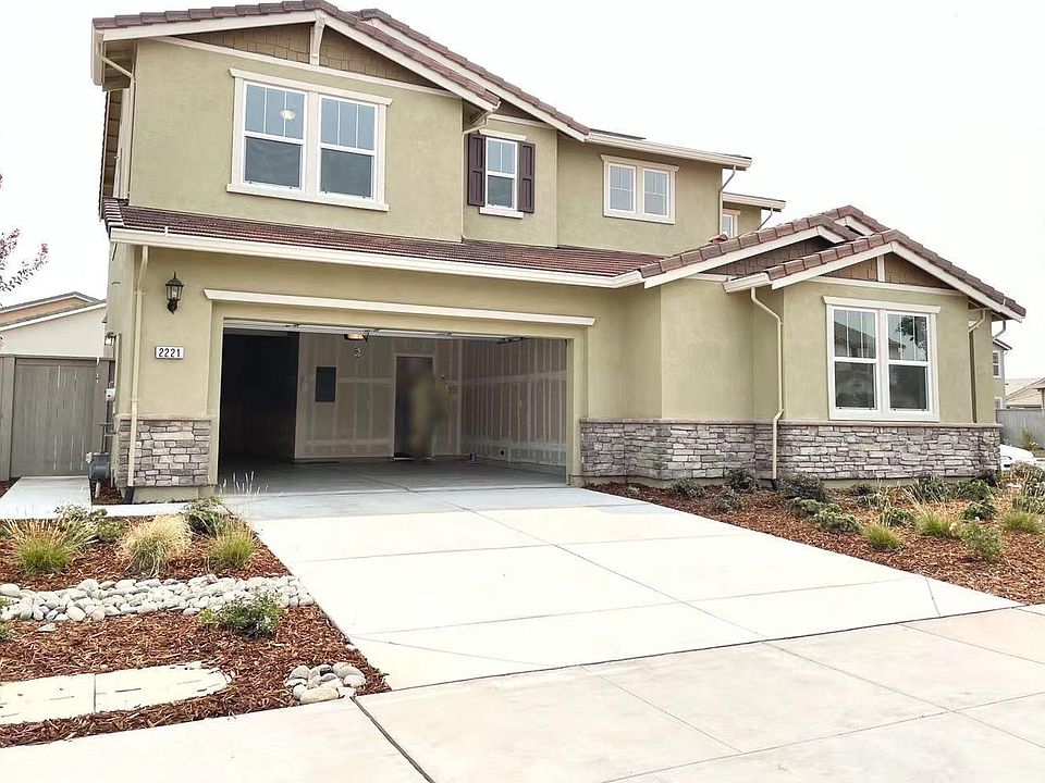 1st image of 2221 McNary Way