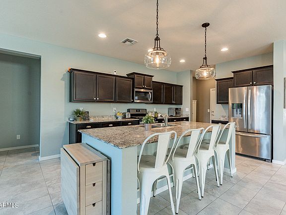 5th image of 37209 N FOSSIL BUTTE Court