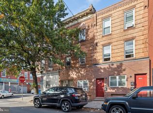 1946 S 10th St, Philadelphia, PA 19148