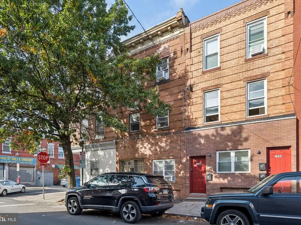 1946 S 10th St, Philadelphia, PA 19148