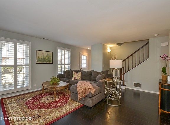 2nd image of 1619 Pebblecreek Dr