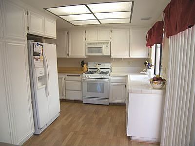 Great Kitchen!