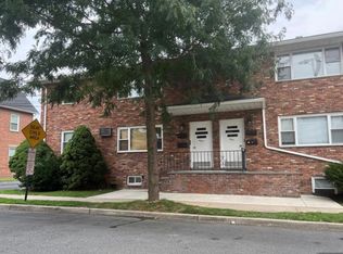 405 8th St #1L, Carlstadt, NJ 07072