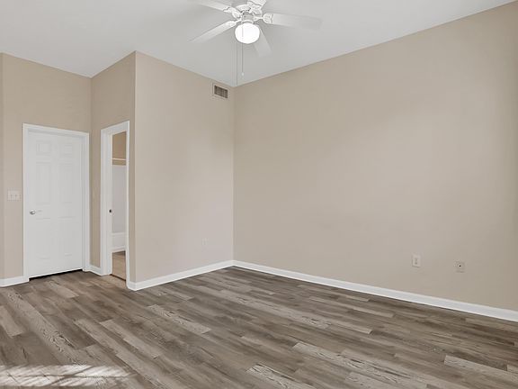 2nd image of 10075 Gate Pkwy N APT 1-2306