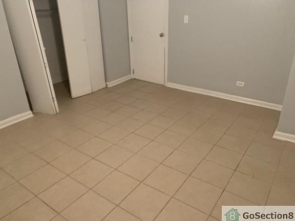 4th image of 1017 W 102nd St