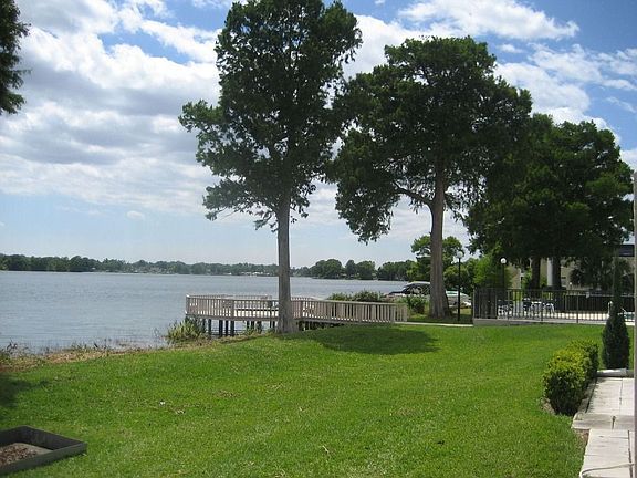 Over 350ft of Lake Frontage