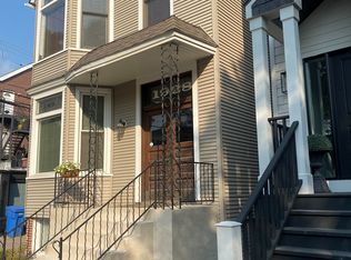 1928 W Berenice Ave #1, Chicago, IL 60613