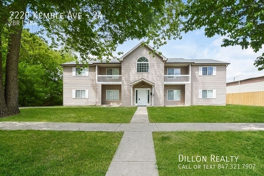 1st image of 2220 Kemble Ave APT 2A