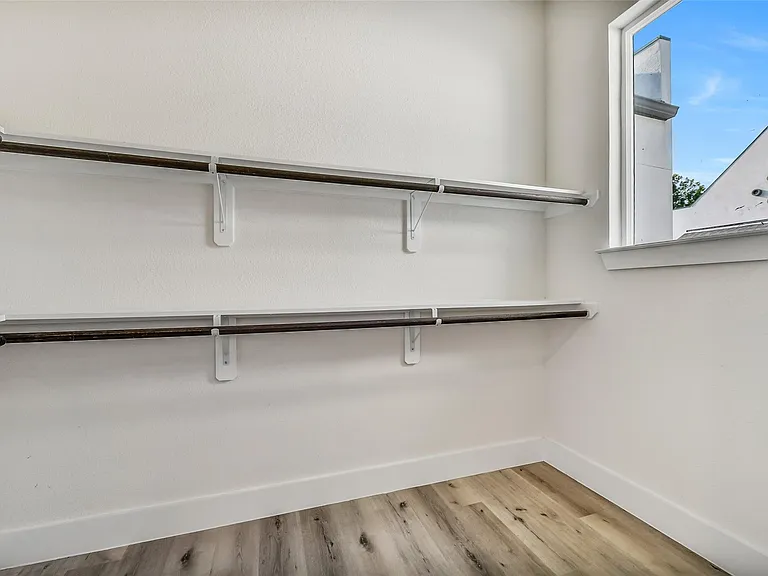 5906 Saint Augustine St #C — Photo 22