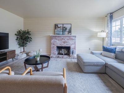 351 Hillcrest Ave, Marina, CA, 93933