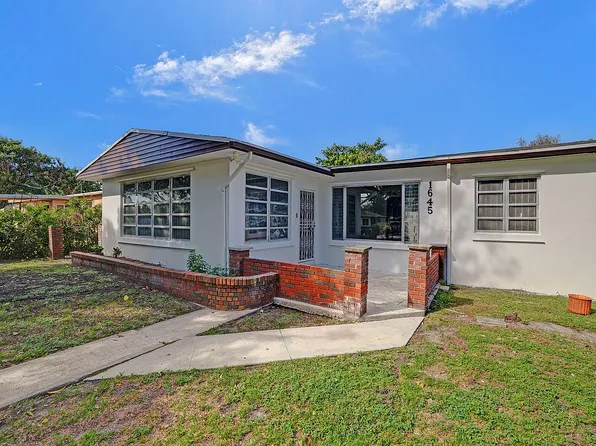 1645 NW 131st St, North Miami, FL 33167