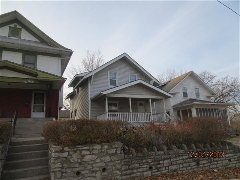1st image of 2242 Poplar Ave