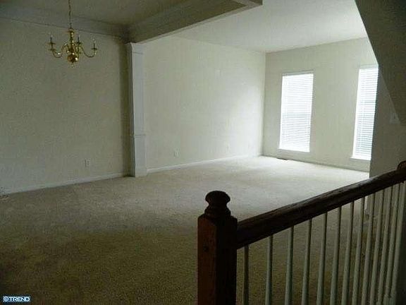 4th image of 120 Hudson Dr