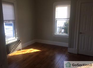 739-741 Carew St, Springfield, MA 01104