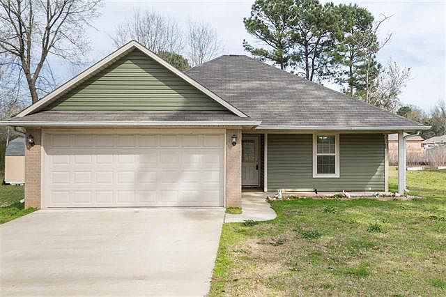 1st image of 309 Jasmine Ln