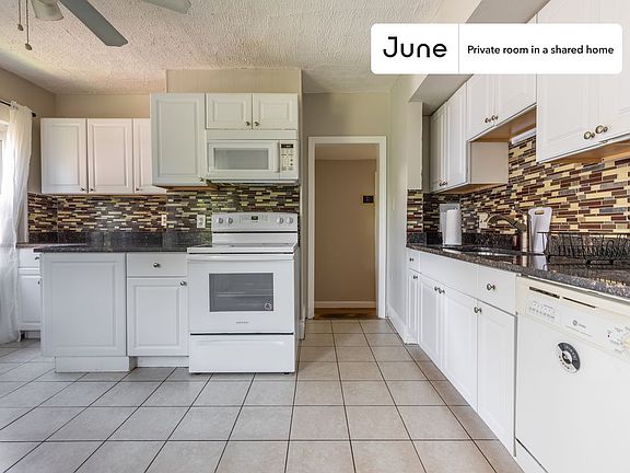 5th image of 47 Wallingford Rd #F