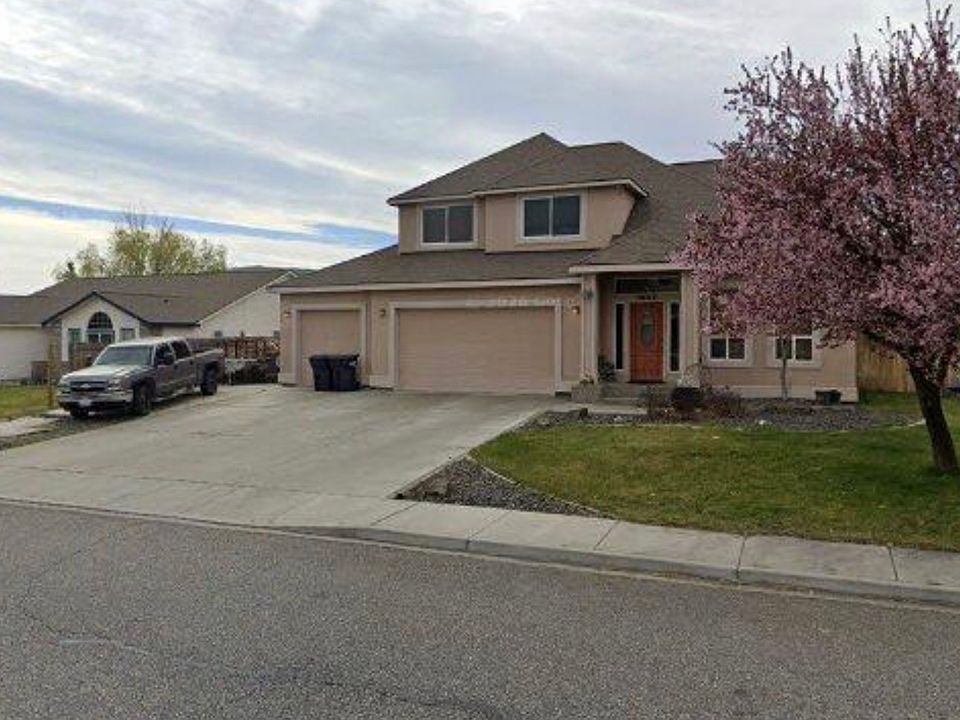 1st image of 1807 S Highlands Blvd