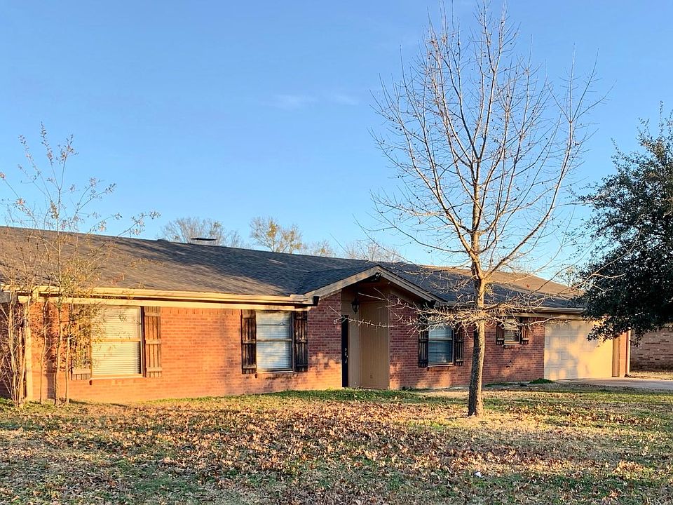 1st image of 111 Jill Ln