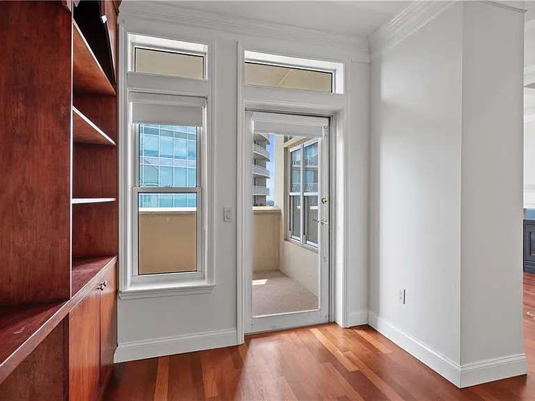 3334 Peachtree Rd NE #1902 — Photo 8