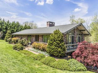 817 Ponder Rd, Knoxville, TN 37923