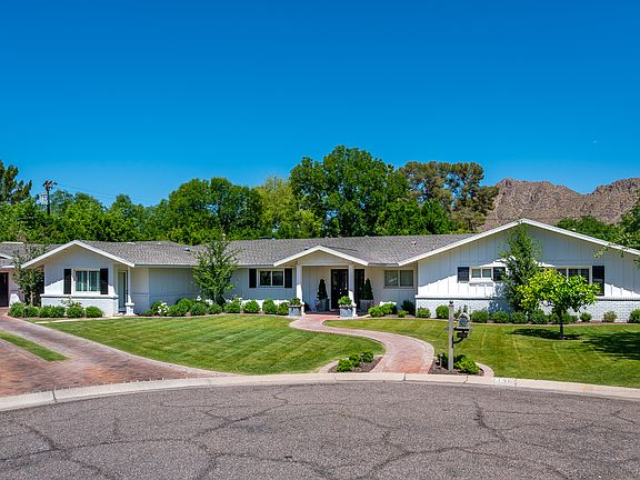 3rd image of 4130 N Paradise Way