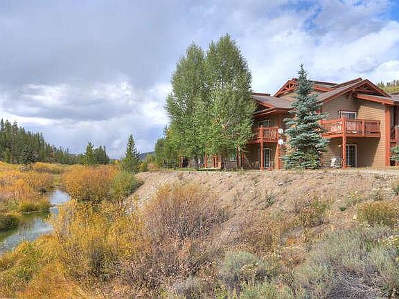 5th image of 360 Revett Dr Unit 101
