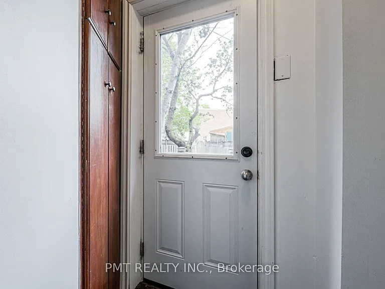 2045 Davenport Rd #UPPER — Photo 2
