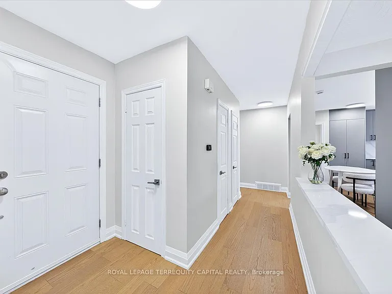 65 Glenmanor Dr — Photo 3