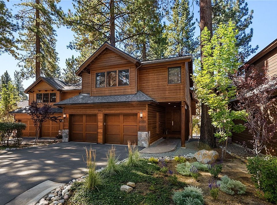 1st image of 779 Rosewood Cir