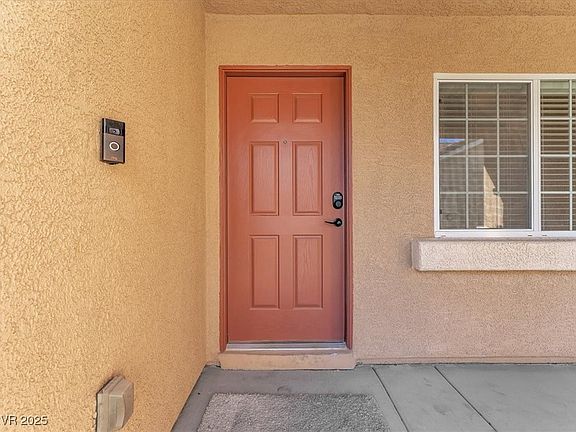 3rd image of 10435 Madagascar Palm St