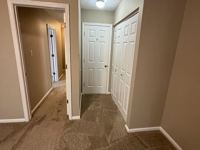 1100 Turkey Foot Rd #6 — Photo 20
