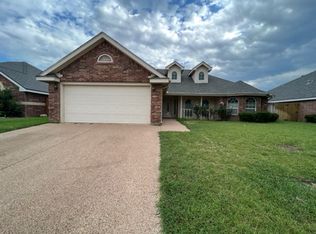 2202 Old Ironsides Rd, Abilene, TX 79601