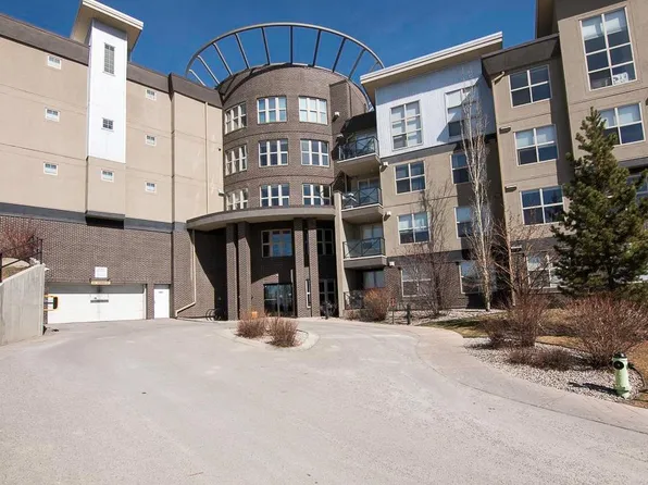 88 Arbour Lake Rd NW #212, Calgary, AB T3G 0C2