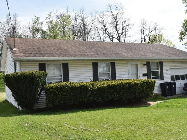 329 John St, Hillsboro, OH 45133