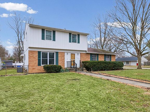 3rd image of 708 Stratford Dr