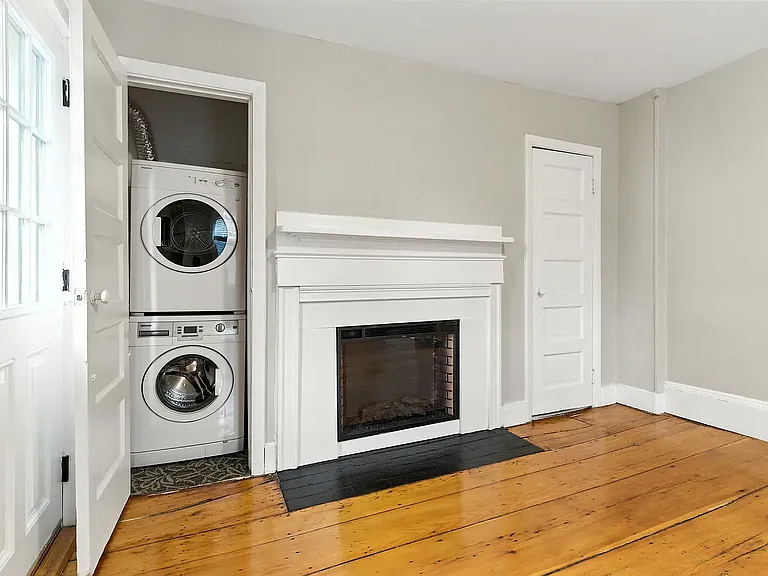 17 Beckford St #4 — Photo 6