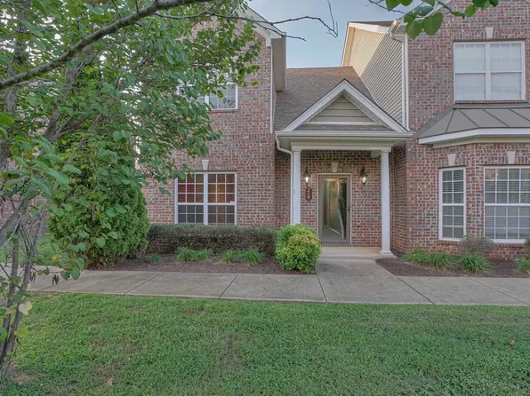 214 Rowlette Cir, Murfreesboro, TN