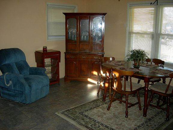 5th image of 600 Fleetwood Dr
