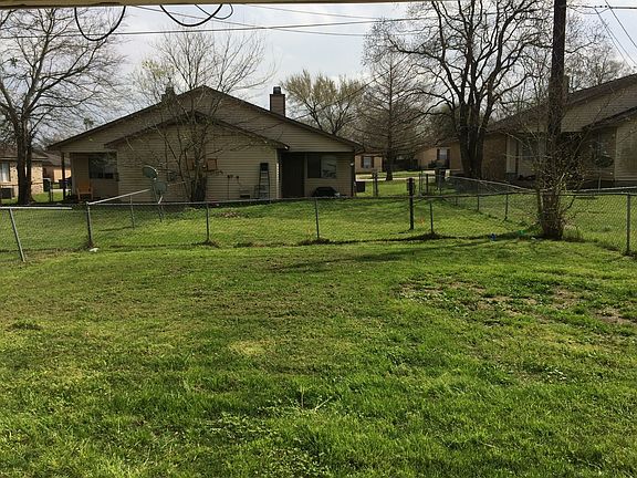 2nd image of 3606 Choctaw Dr #A