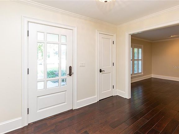 3rd image of 1666 Forest Ave