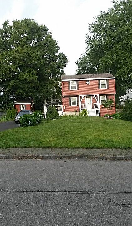 2nd image of 16 Elm St