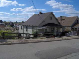 304 S 17th St, Weirton, WV 26062