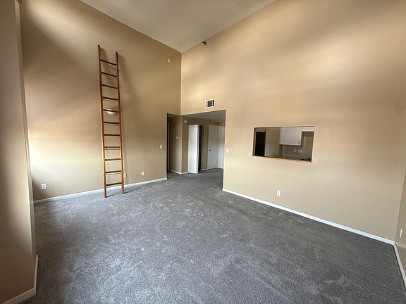 4th image of 505 S 16th St #Penthouse 2